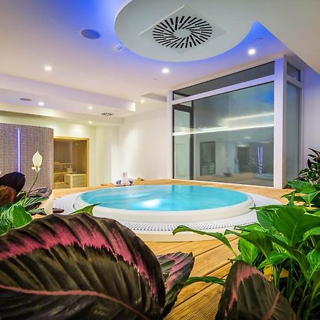 Hotel Garden Hill Велика Гориця Екстер'єр фото