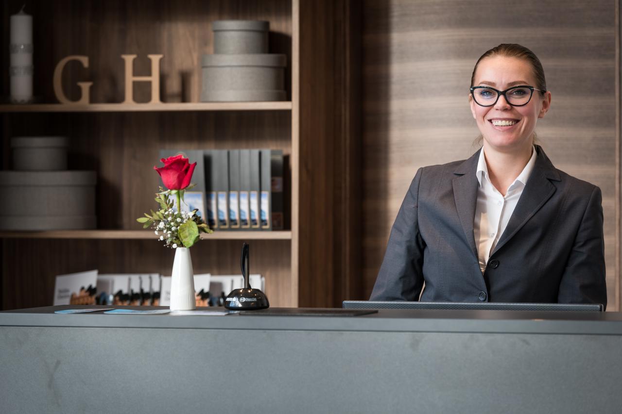Hotel Garden Hill Велика Гориця Екстер'єр фото
