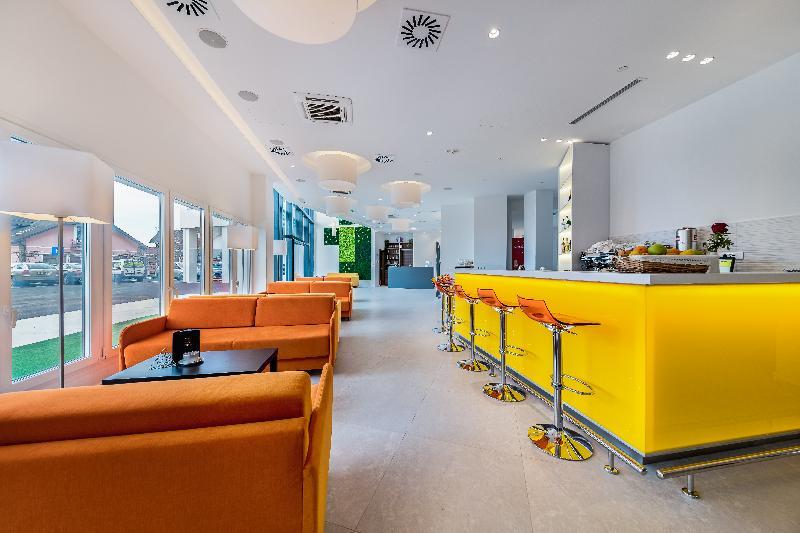 Hotel Garden Hill Велика Гориця Екстер'єр фото