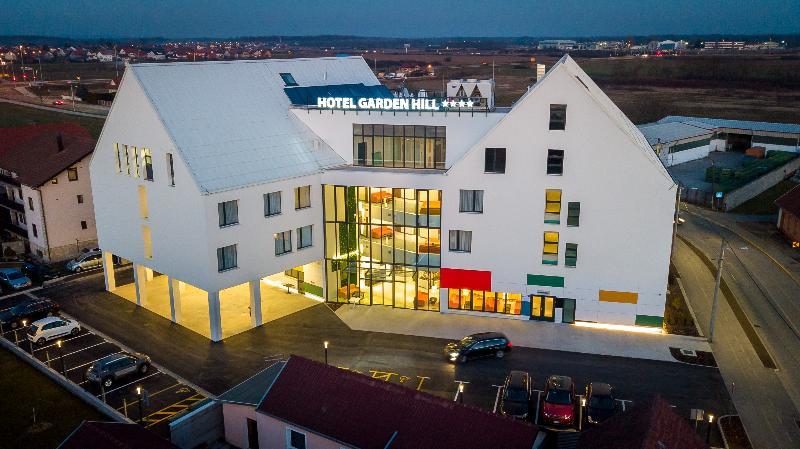 Hotel Garden Hill Велика Гориця Екстер'єр фото